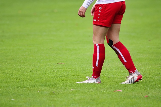 通过集体努 通过集体努